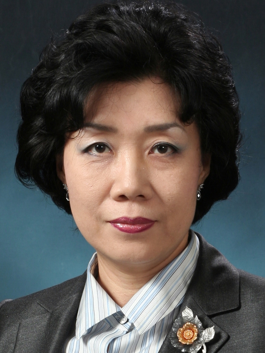 강남이 교수